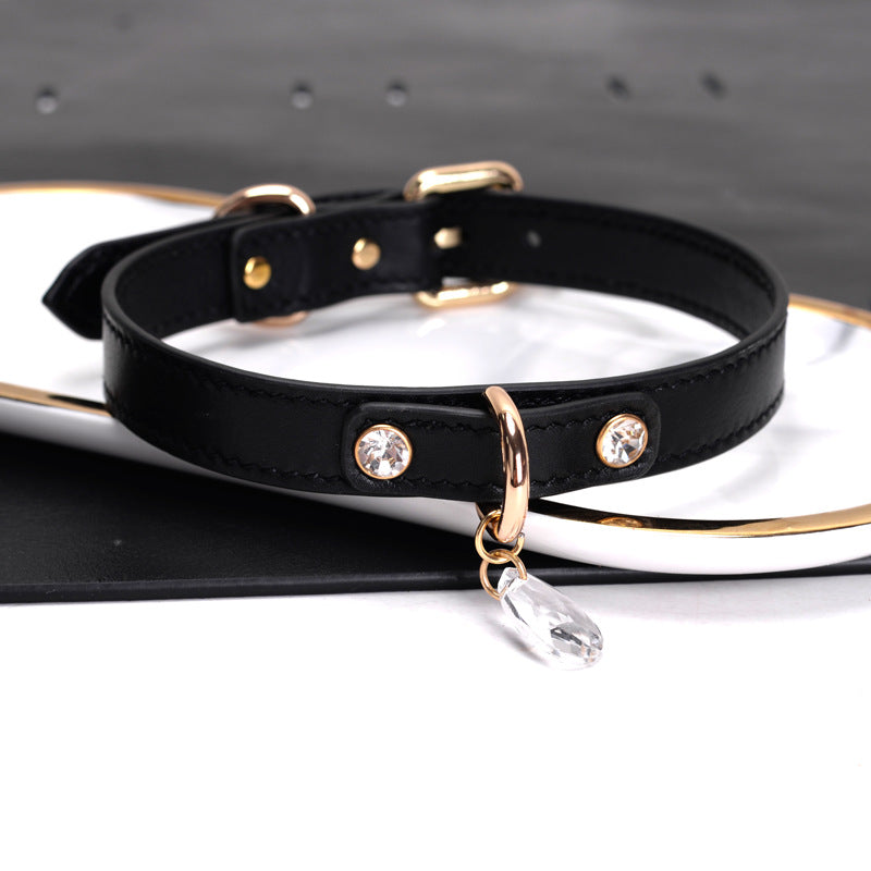 Marble-Patterned Genuine Leather Choker with Pendant & Leash - PJ034 - YDressup